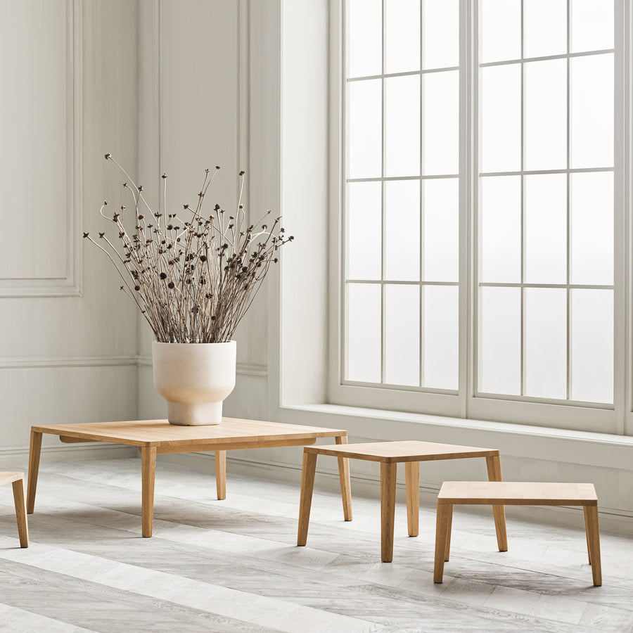 BOLIA Graceful Coffee Tables in Oiled Oak, ambient 4